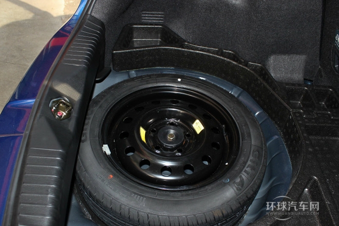 2013款 兩廂 1.6L 自動(dòng)精英版