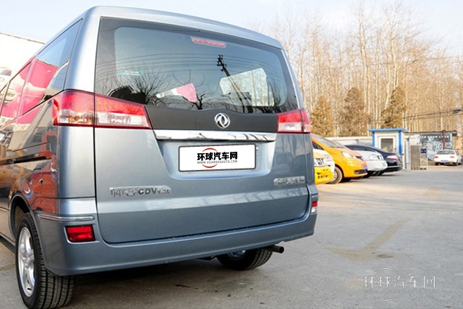 2013款 改款 1.5L 手動豪華型7座 國V