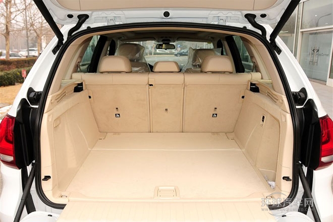 2014款 xDrive35i 領(lǐng)先型