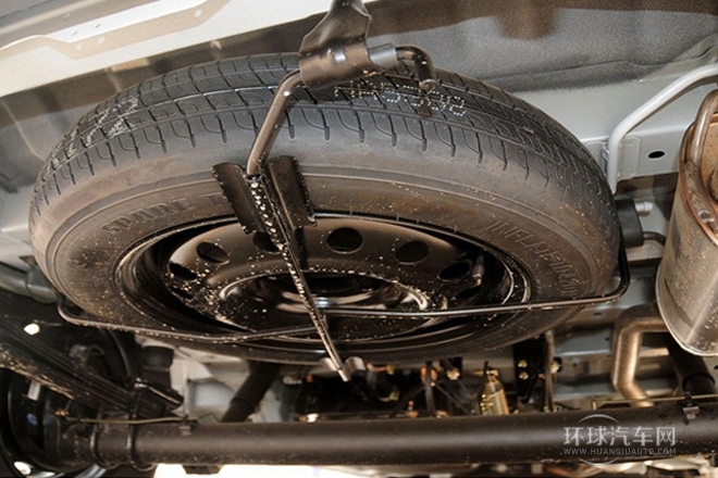 2013款 改款 1.5L 手動(dòng)標(biāo)準(zhǔn)型5座 國(guó)IV