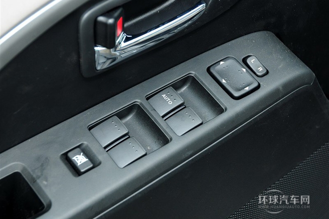 2013款 2.0L 手動(dòng)舒適型