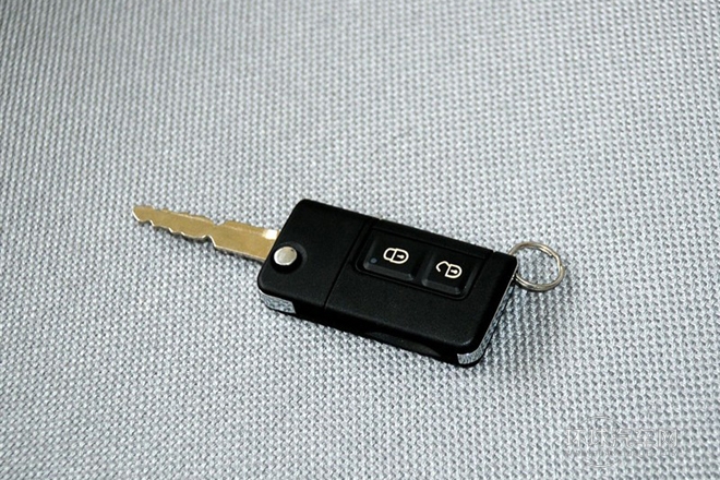 2013款 2.0L 手動經典型