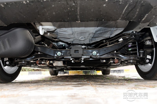 2013款 2.0L 自動豪華型