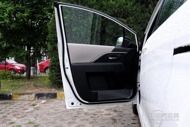 2013款 2.0L 自動(dòng)豪華型