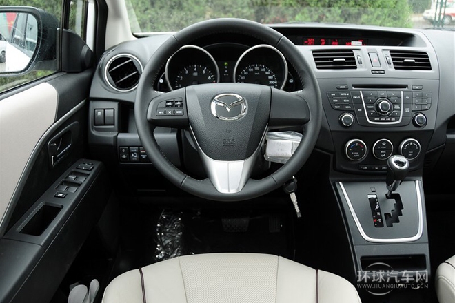 2013款 2.0L 自動豪華型