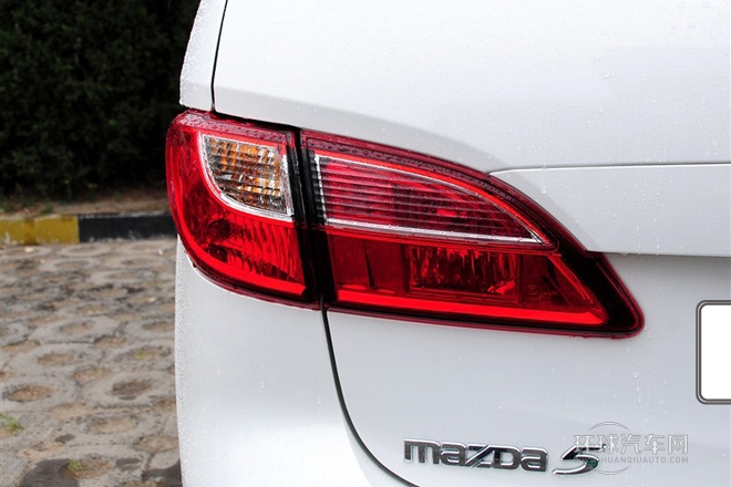 2013款 2.0L 自動豪華型