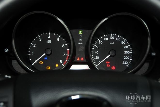 2013款 2.0L 自動舒適型