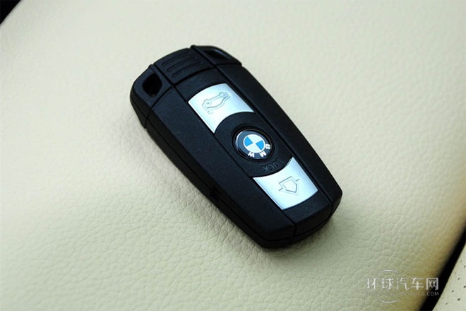 2010款 4.4T 混合動力版