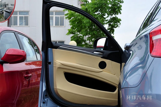 2010款 4.4T 混合動(dòng)力版