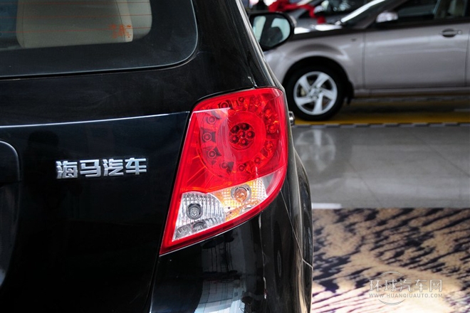 2013款 2.0L 自動都市精英型