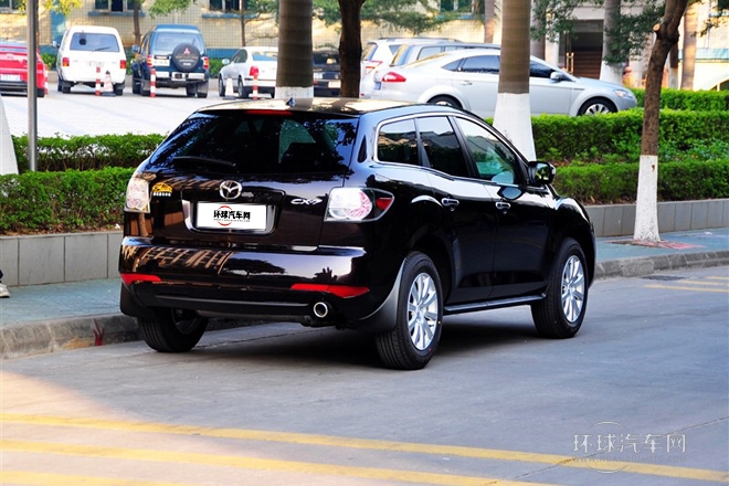 2011款 2.5L 豪華型