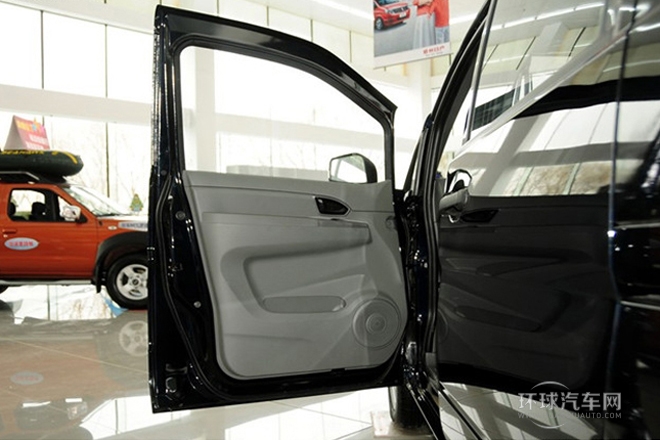 2013款 改款 1.5L 手動標準型7座 國V