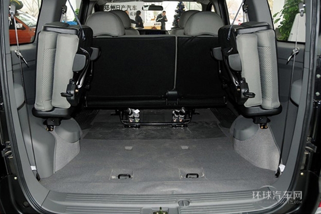 2013款 改款 1.5L 手動標準型7座 國V