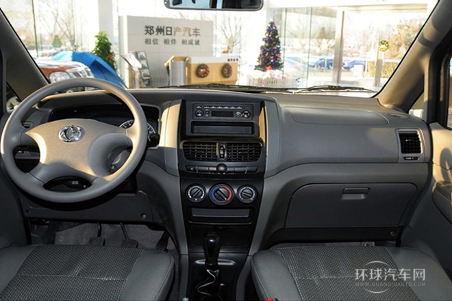 2013款 改款 1.5L 手動標準型7座 國V