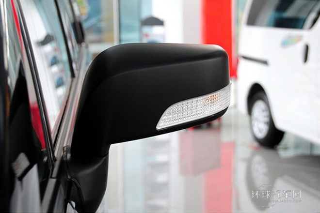 2013款 改款 1.5L 手動標準型7座 國V