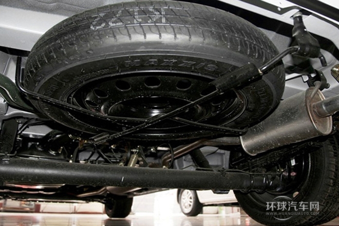 2013款 改款 1.6L 手動商用型5座 國V