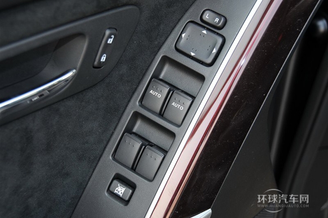 2013款2013款 3.7L 自動標準型