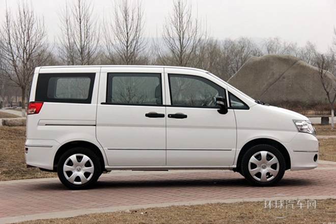 2013款 改款 1.6L 手動商用型5座 國V