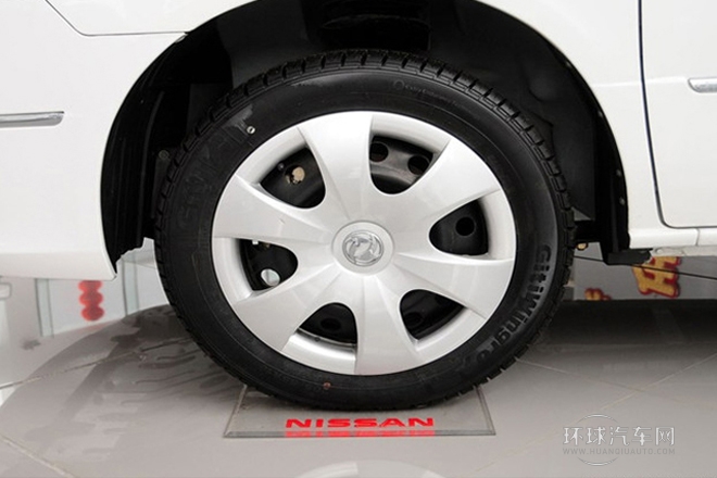 2013款 改款 1.6L 手動實用型7座 國V