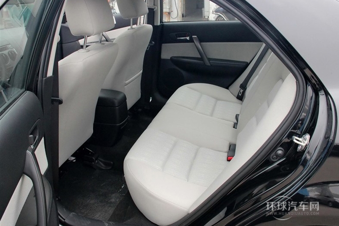 2013款 2.0L 手動型