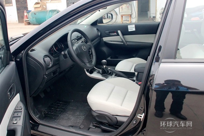 2013款 2.0L 手動型