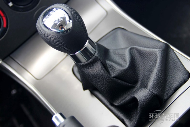 2013款 2.0L 手動型