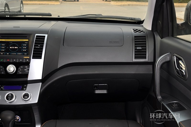 2013款 2.0L 自動智能領航型