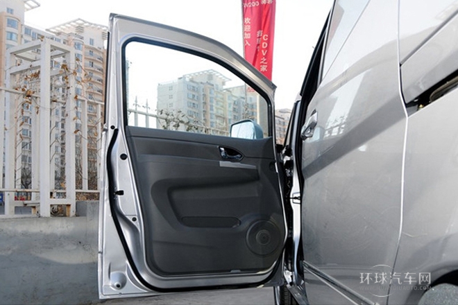 2013款 改款 1.6L 手動舒適型7座 國V