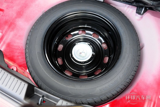 2013款 2.0L 自動(dòng)超豪華型