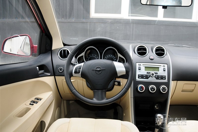 2013款 1.5L 自動靈動版