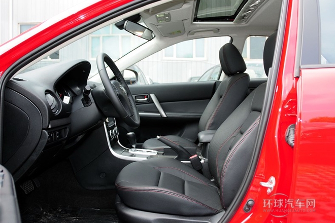 2013款 2.0L 自動超豪華型