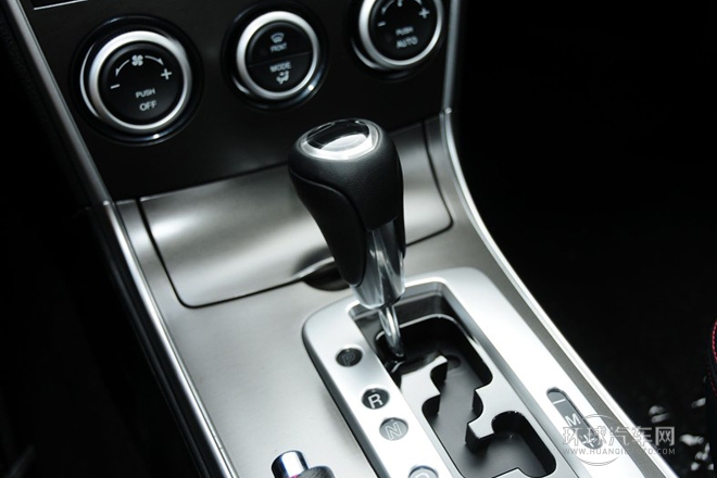 2013款 2.0L 自動超豪華型