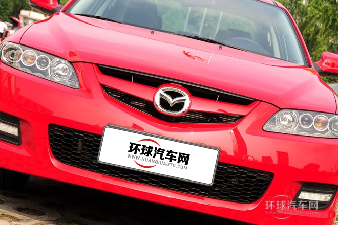 2013款 2.0L 自動超豪華型