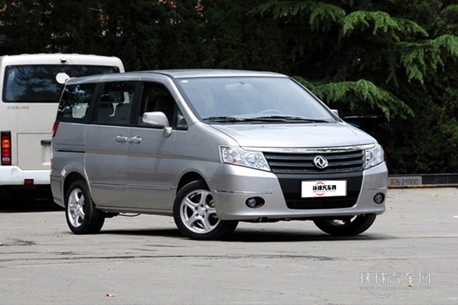 2012款 2.0L 自動豪華型7座