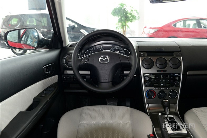 2014款 2.0L 自動經典型