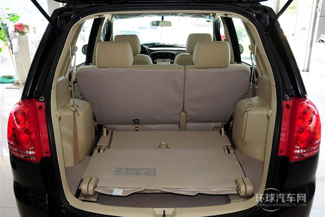 2014款 1.6L 自動7座樂享版