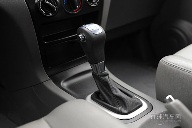 2012款 2.0L 自動(dòng)旗艦型7座