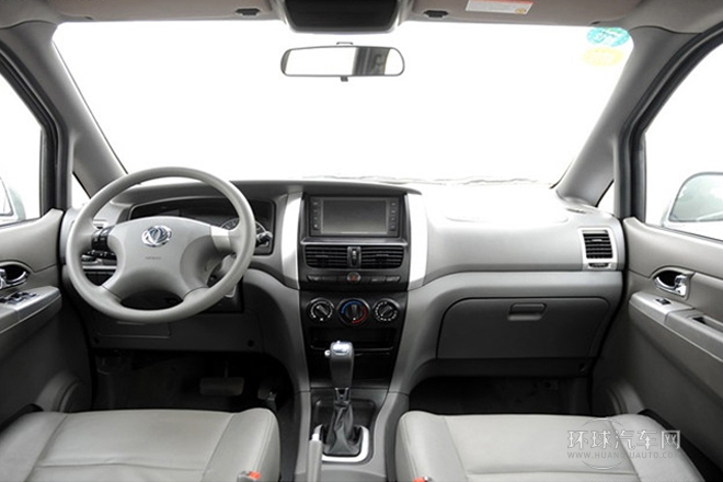 2012款 2.0L 自動旗艦型7座