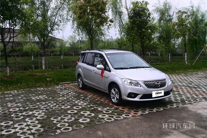 2014款 1.6L 手動(dòng)7座開(kāi)拓版