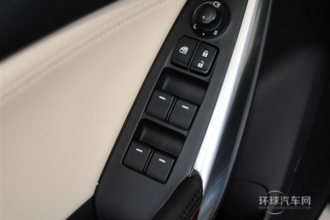 2014款 2.0L 藍(lán)天豪華版