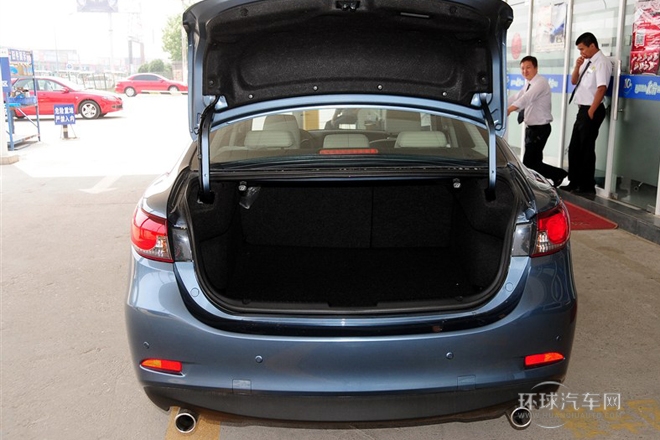 2014款 2.0L 藍天豪華版