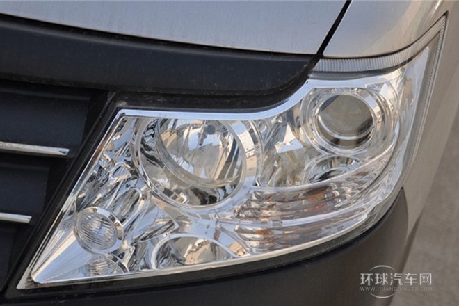 2011款 1.6L 手動商用型5座