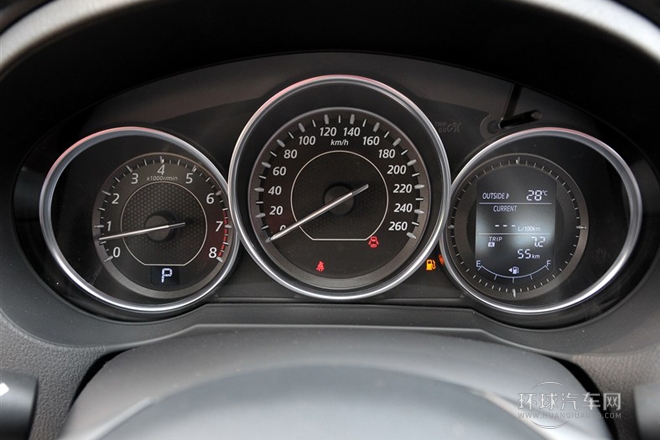 2014款 2.0L 藍(lán)天時尚版