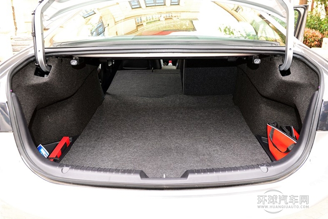 2014款 2.5L 藍天至尊版