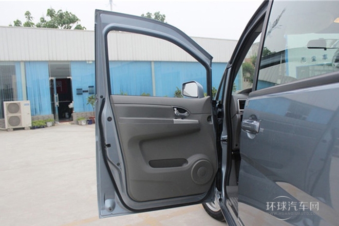 2011款 1.6L 手動豪華型7座