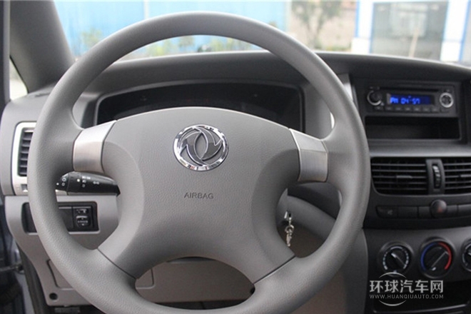 2011款 1.6L 手動(dòng)豪華型7座