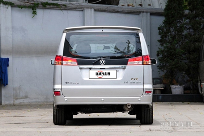 2011款 2.0L 手動豪華型7座