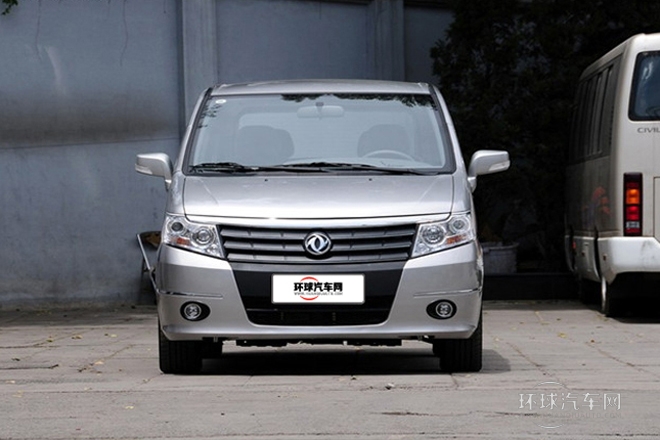 2011款 2.0L 手動(dòng)豪華型7座