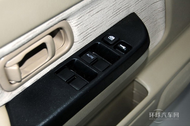 2013款 2.4L汽油兩驅標準型ZG24