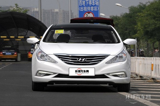 2014款 2.4L 自動豪華版 國IV